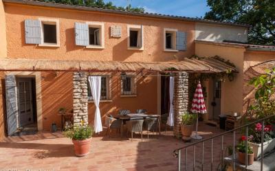 Chambre Familiale avec Salle de Bains