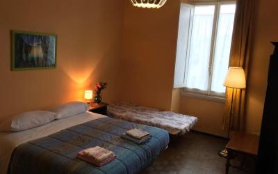 Camera Matrimoniale/Doppia con Letti Singoli con Vista Giardino