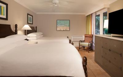 Standard Queen Room