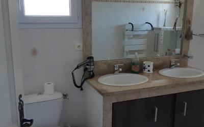 Chambre Double Deluxe avec Salle de Bains Privative Chambre Double Deluxe avec Salle de Bains Privative