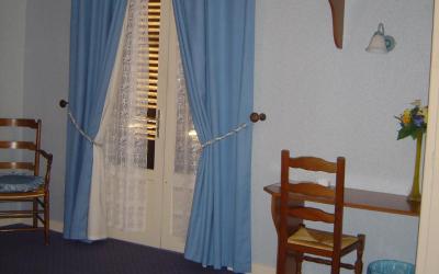 Chambre Double de Luxe - 1 Lit Double Chambre Double de Luxe - 1 Lit Double