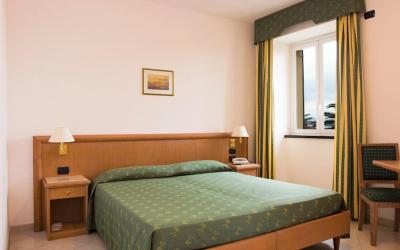 Camera Matrimoniale/Doppia con Letti Singoli