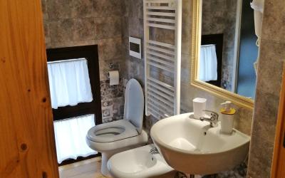 Camera Matrimoniale con Bagno Privato