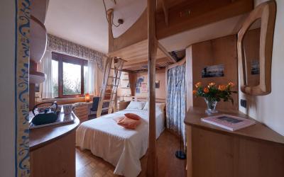 Camera Queen con Vista Giardino