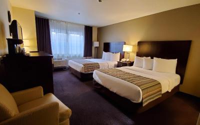 Queen Room with Two Queen Beds - Non-Smoking