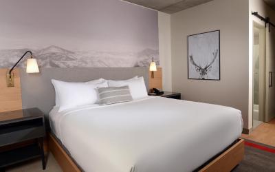 Standard King Room