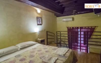 Camera Tripla Con Angolo Cottura