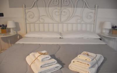 Camera Matrimoniale con Bagno Privato