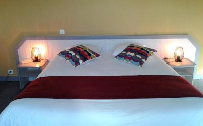 Chambre Triple - Vue sur Jardin Chambre Triple - Vue sur Jardin