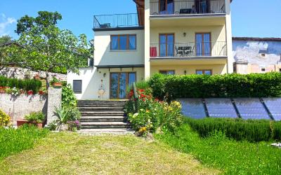 Appartamento con Balcone Appartamento con Balcone
