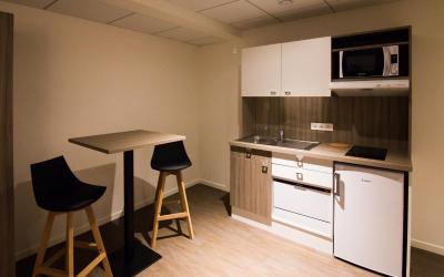 Studio Supu00e9rieur 34u00a0mu00b2 2u00a0Lits Simples 1u00a0Canapu00e9 Lit avec Kitchenette