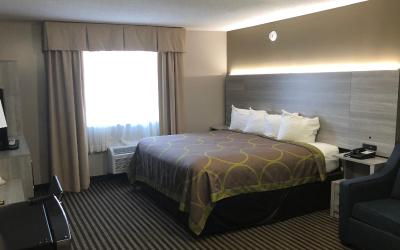 Queen Room