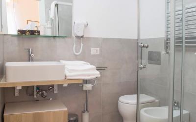 Camera Deluxe Matrimoniale/Doppia con Letti Singoli