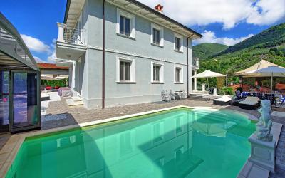 Villa con Piscina Privata 