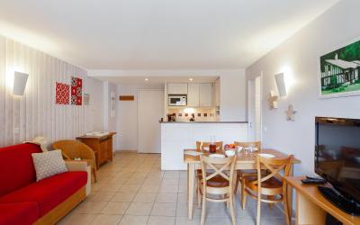 Appartement 1u00a0Chambre (5u00a0Personnes)u00a0-u00a0Vue sur Golf