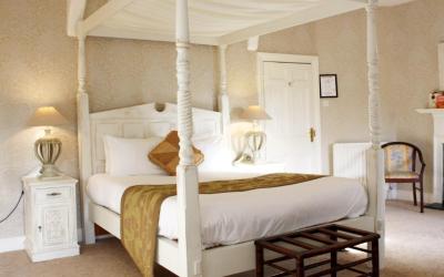 Select Double Room