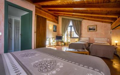 Camera Quadrupla Standard 