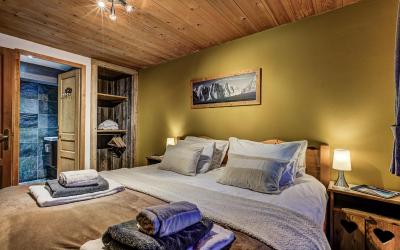 Chambre Double ou Lits Jumeaux avec Salle de Bains Privative