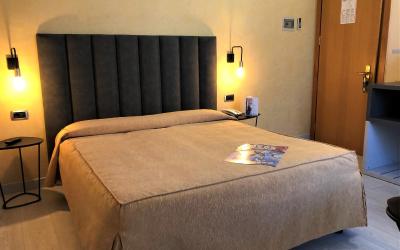 Camera Matrimoniale/Doppia con Letti Singoli con Balcone 