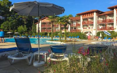 Appartement - Vue sur Piscine 