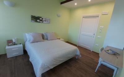 Camera Matrimoniale con Bagno Privato