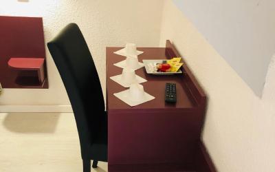 Chambre Double ou Lits Jumeaux Chambre Double ou Lits Jumeaux