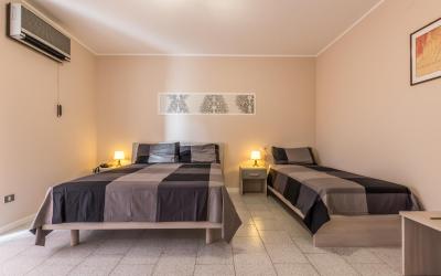 Camera Familiare con Balcone