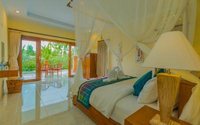 Kamar Deluxe Double dengan Balkon Kamar Deluxe Double dengan Balkon