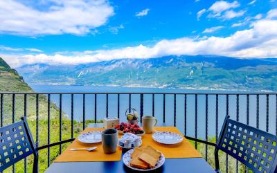 Appartamento con 1 Camera da Letto e Vista Lago