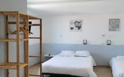 Chambre Deluxe (2 Adultes + 1 Enfant)