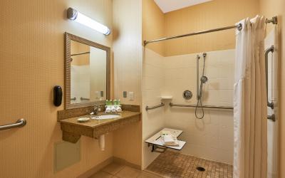 Queen Room with Two Queen Beds Hearing Accessible with Roll-In Shower - Non-Smoking