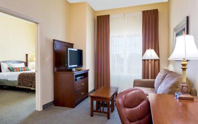 Double Room - Mobility Access with Tub/Non-Smoking