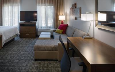 King Studio Suite