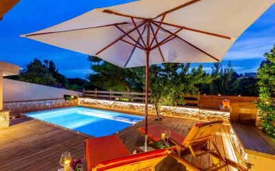 Villa di 110 mu00b2 con Piscina Privata