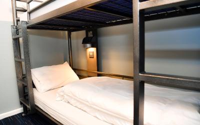Standard Twin Room with Shared Bathroom