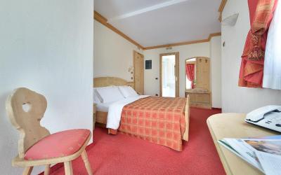 Camera Matrimoniale/Doppia con Letti Singoli