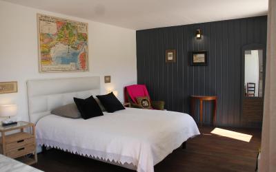 Chambre Lit Queen-Size Chambre Lit Queen-Size