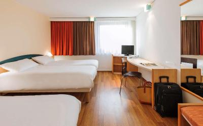 Zweibettzimmer