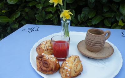 Chambre Quadruple avec Salle de Bains Privative Su00e9paru00e9e Chambre Quadruple avec Salle de Bains Privative Su00e9paru00e9e