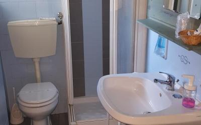 Camera Tripla Classic