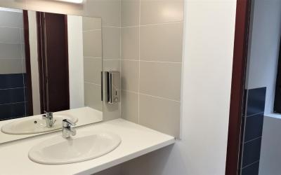 Lit Simple en Dortoir