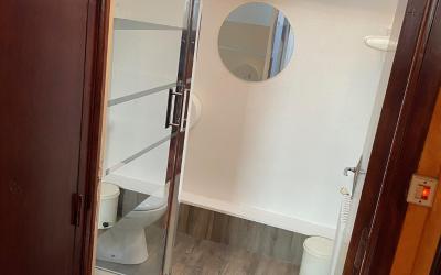 Chambre Triple avec Salle de Bains Commune