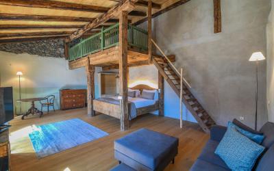 Camera Quadrupla Superior