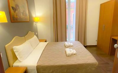 Camera Matrimoniale/Doppia con Letti Singoli con Balcone 