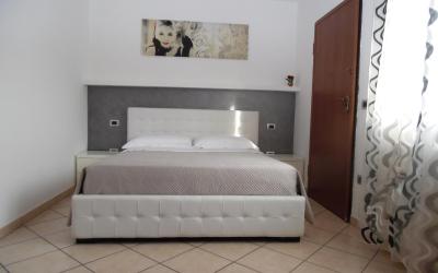 Camera Matrimoniale con Bagno Privato