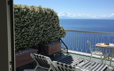 Junior Suite con Vista Mare (2 Adulti)