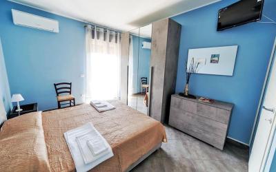 Camera Matrimoniale con Vista Montagna