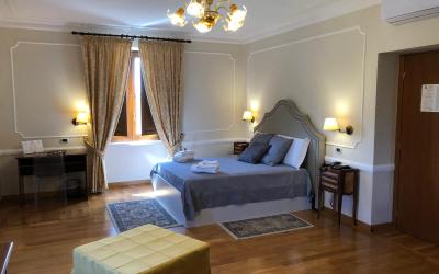 Camera Matrimoniale con Vasca Idromassaggio