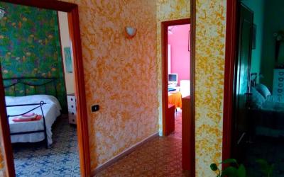 Camera Matrimoniale con Balcone e Vista Mare