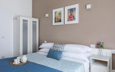 Camera Matrimoniale/Doppia con Letti Singoli con Bagno Privato Esterno